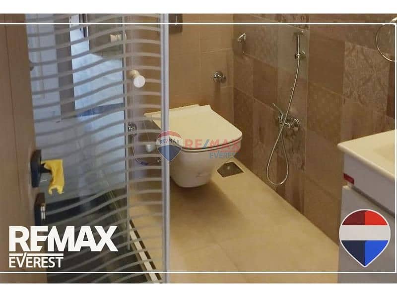 10 2714c311-6ce8-4a78-a21a-fac483213dae. jpg