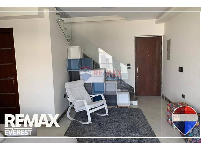 2 ed96fb33-89bb-469b-99c2-bd7899115019. jpg