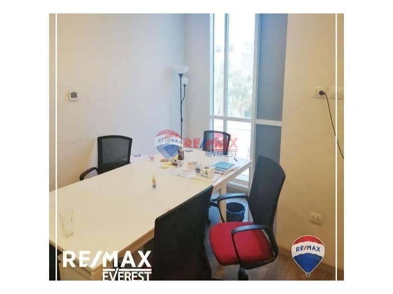 4 85d9a4e9-4024-4488-b201-ea967ee71b22. jpg