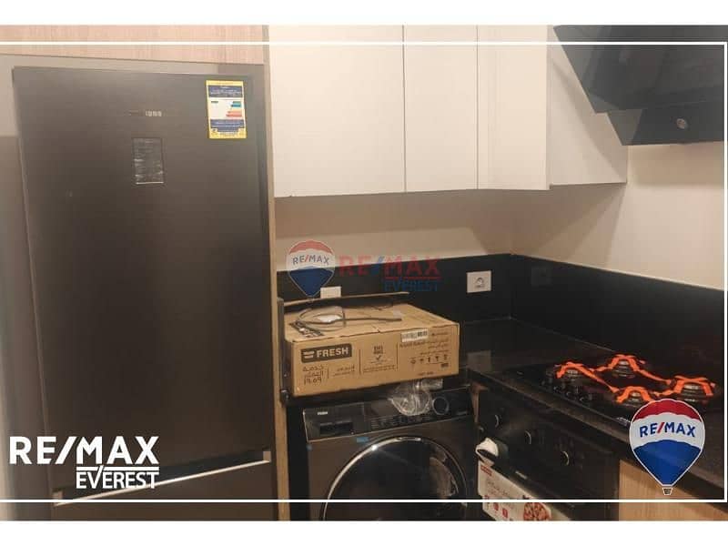 8 c0ed090b-0639-48ca-9120-2947e4f1eedb. jpg