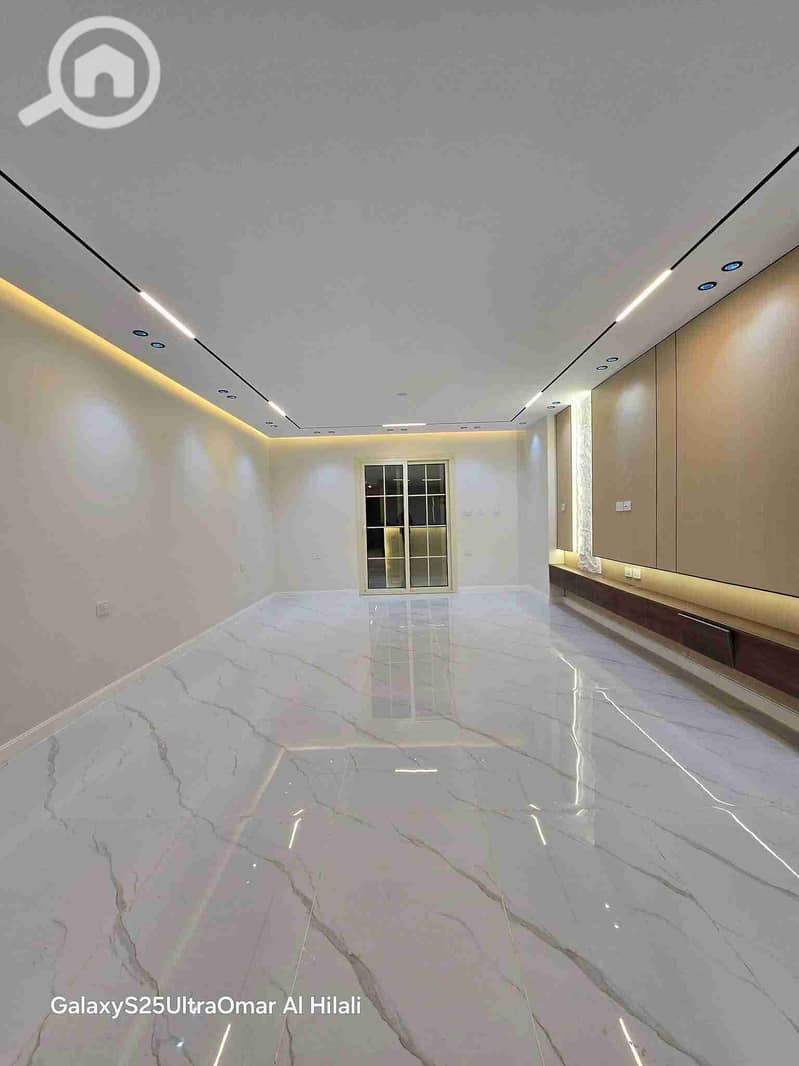 1000626649. jpg 1000626649. jpg