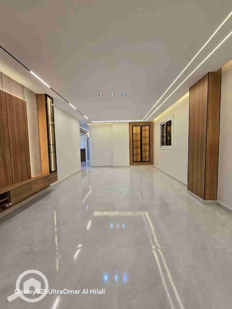 1000627520. jpg 1000627520. jpg