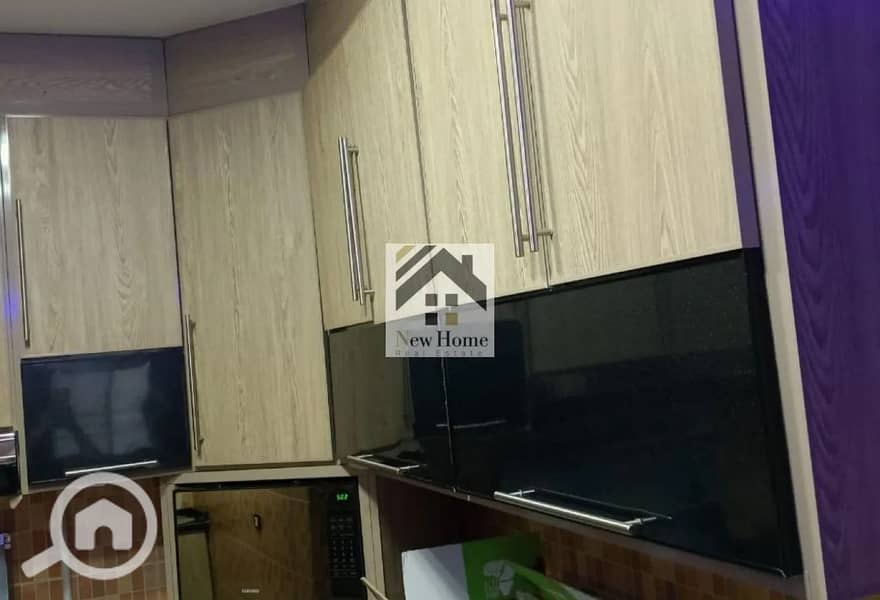 2 9a4f039bee21434fa9d5aa2e5ffadb55. jpg