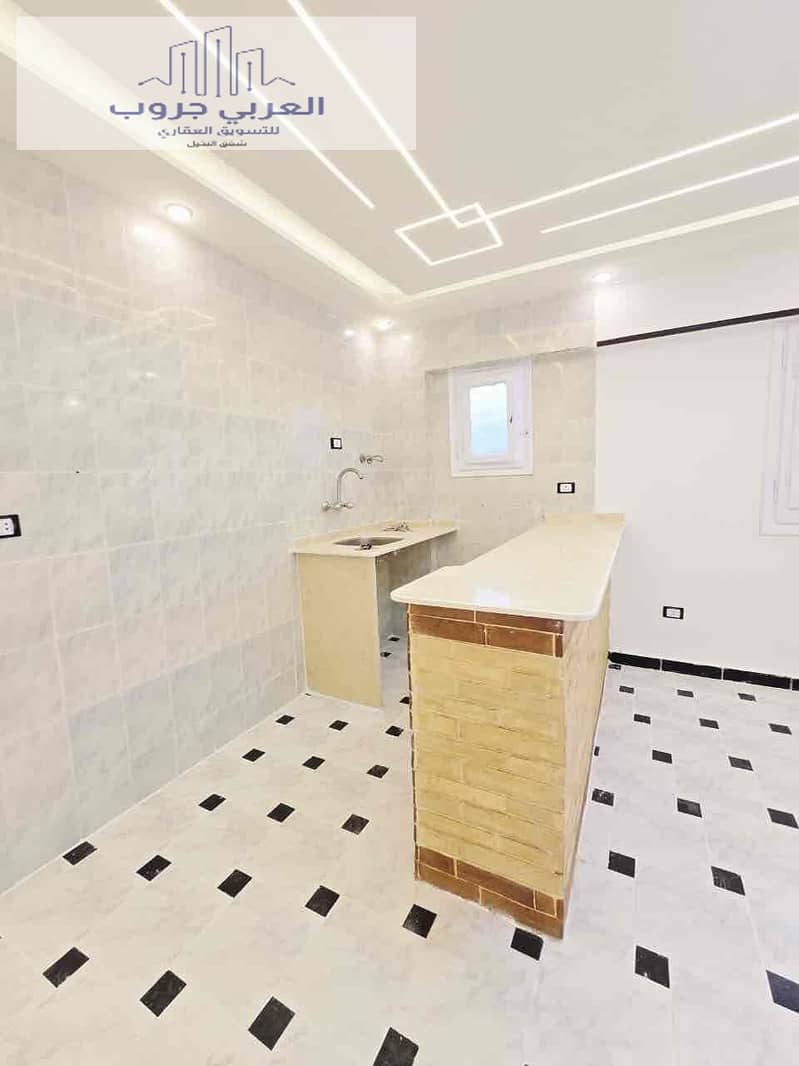 8 1e323f69-579b-427d-9a85-817c0e52e673. jpg