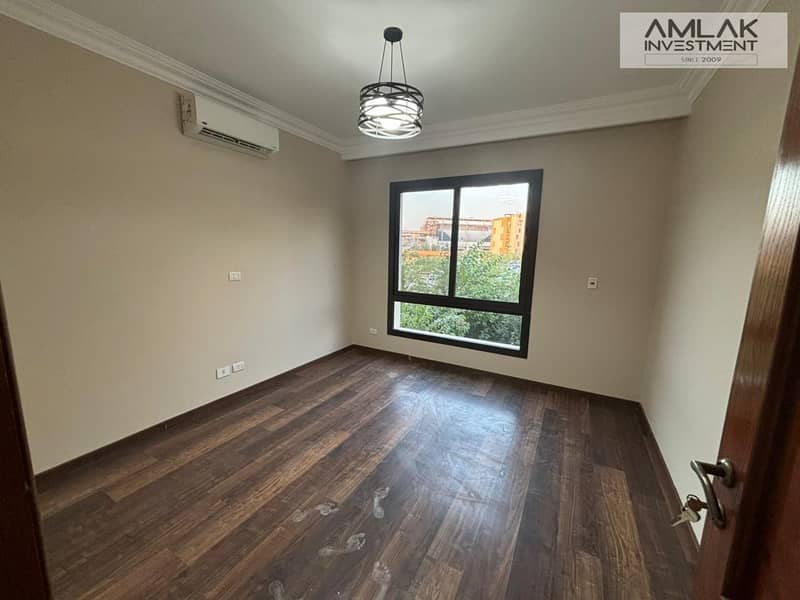 3 b072efc5-4871-4b3b-90f4-4394128debcd. jpeg