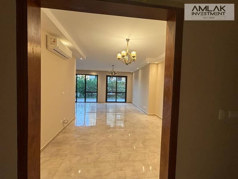 4 208245f8-4f32-4803-a888-b898625527bc. jpeg