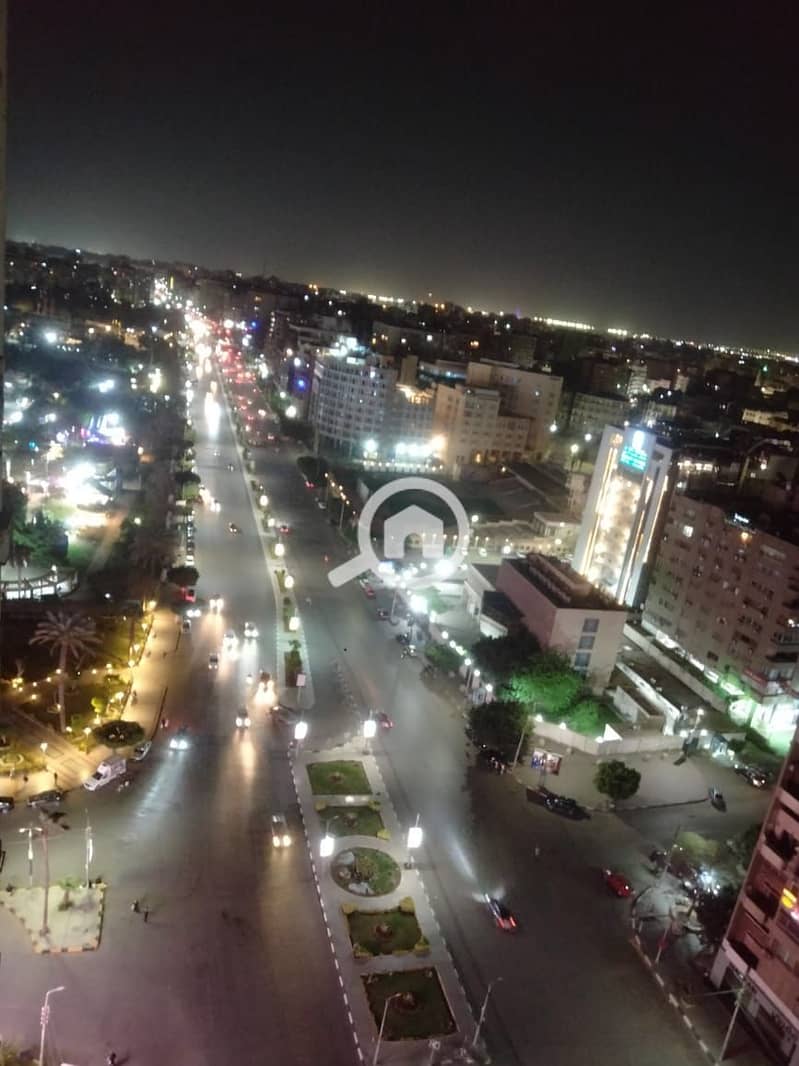 5 6b8300a1-e017-45ca-931f-3834d3c8dd9d. jpg