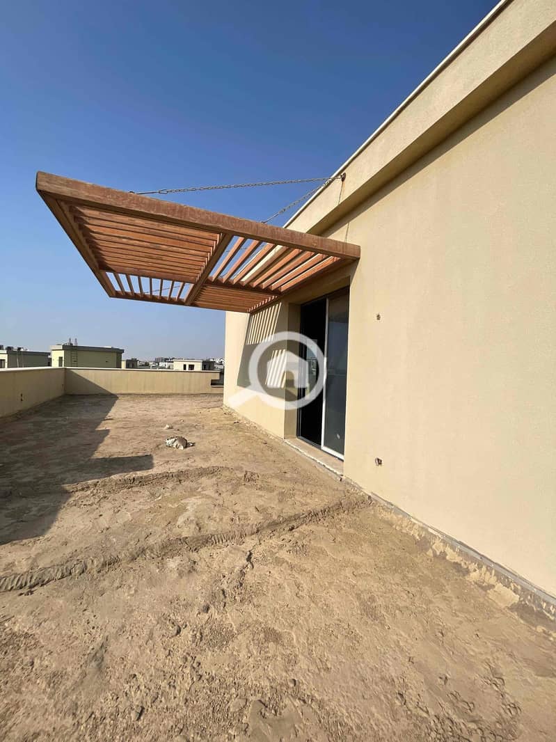 4 cba32301-fde3-4282-a168-b6d89f7da148. jpg