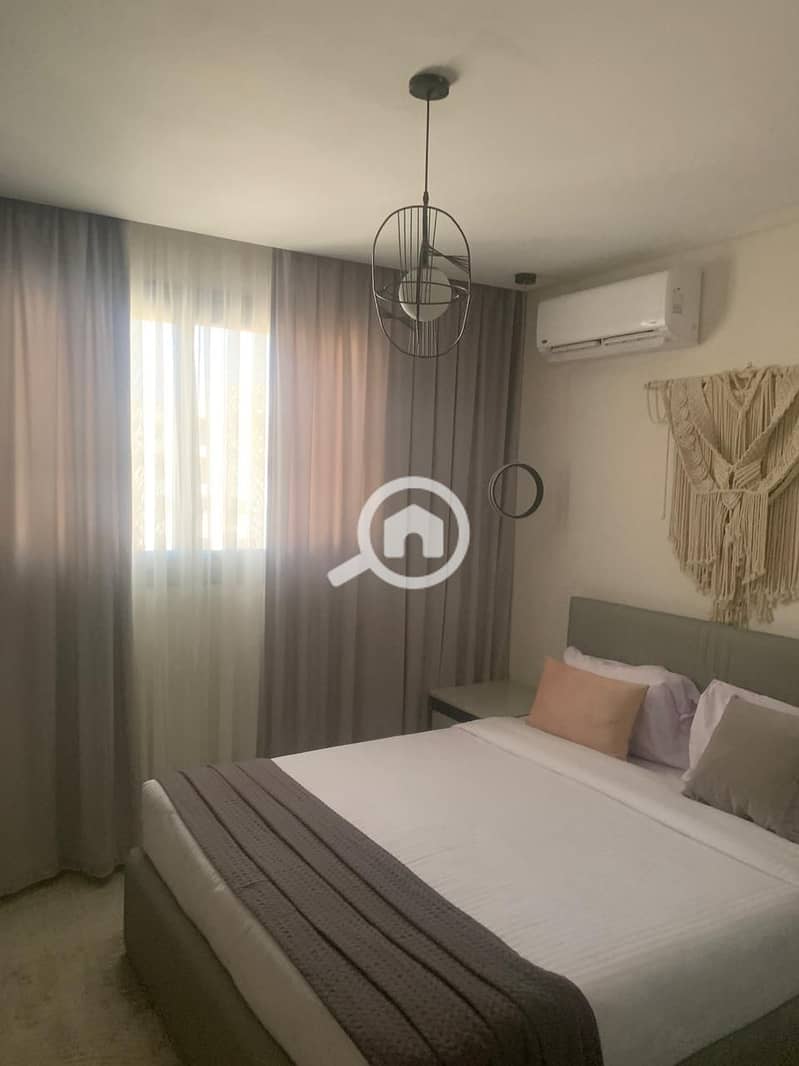 5 30cce7d6-f835-4785-8e8e-4208b104fa6a. jpg