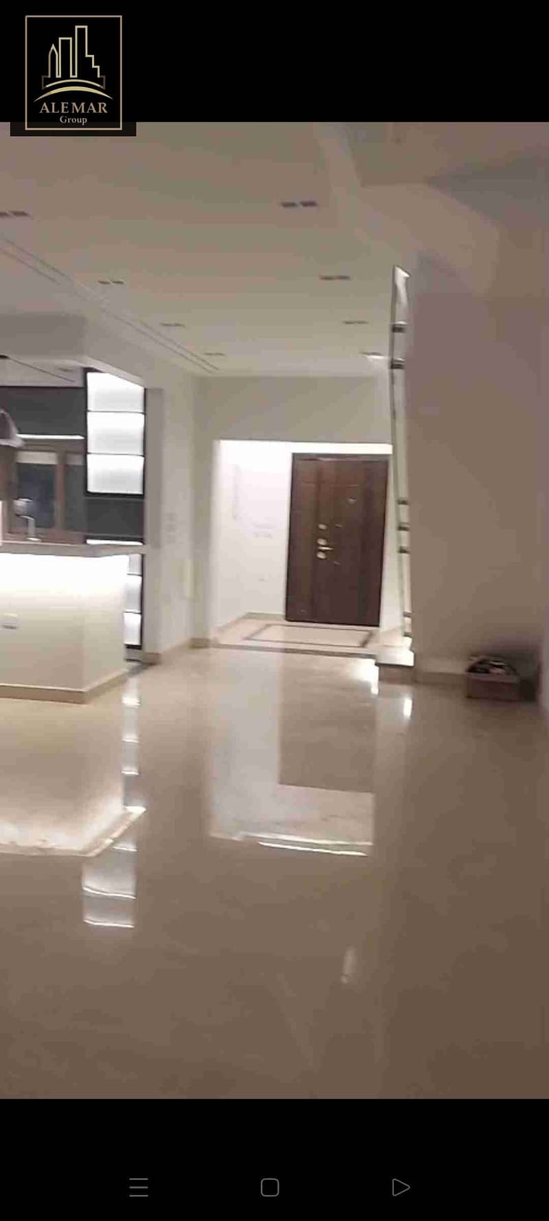 1000528486. jpg 1000528486. jpg