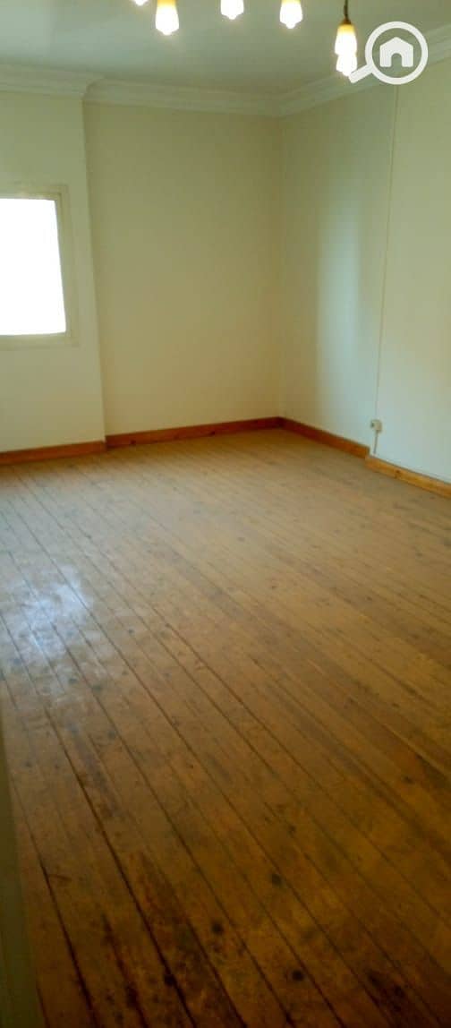 8 3fec9c20-c7fe-475b-9df7-ab72d06c12e0. jpeg