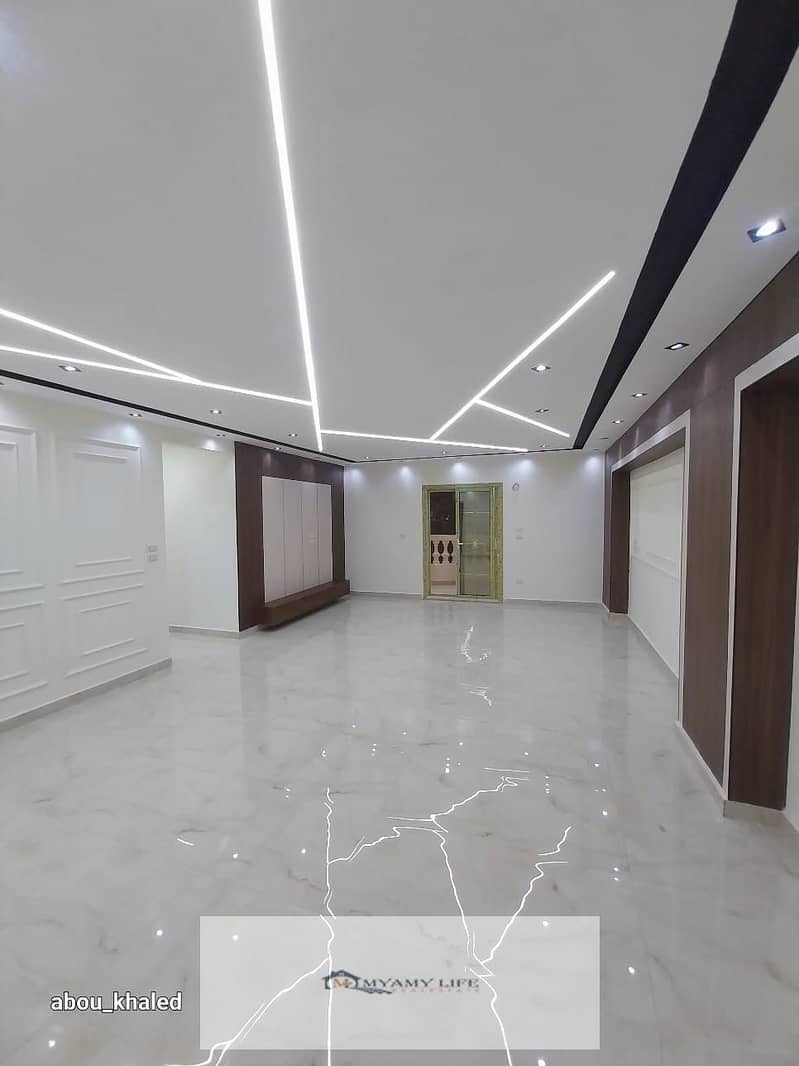 4 WhatsApp Image 2025-11-21 at 1.50. 35 PM. jpeg