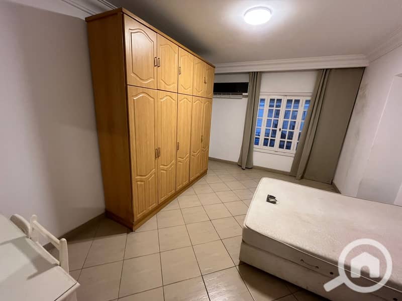 7 459b2d71-2143-452e-bd7f-21b6b65764a2. jpeg