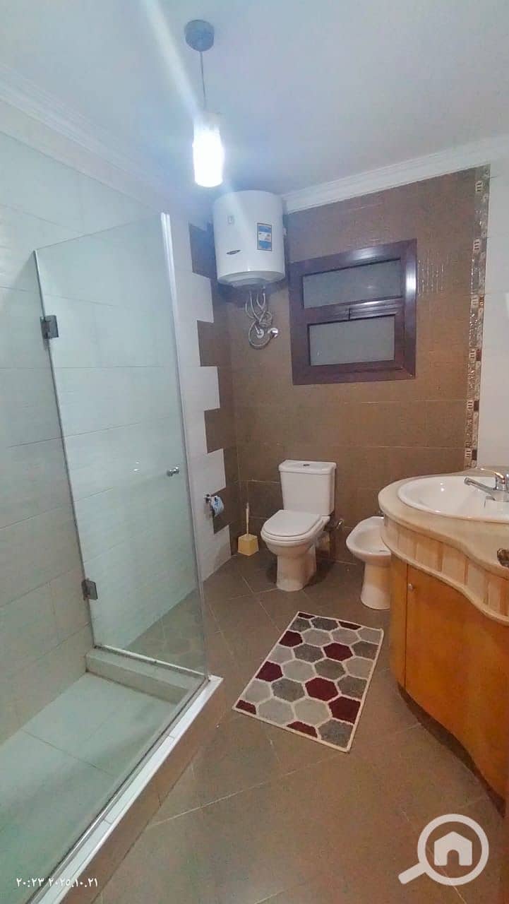 16 47742381-97d3-44ec-82a1-617bc64bafcc. jpeg