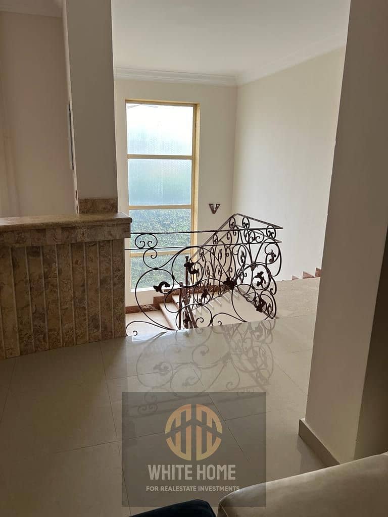 8 5e702517-cc7c-4216-9250-8b8596a7cb73. jpeg