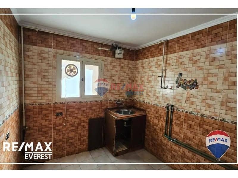 10 8143222-7289fo. jpg