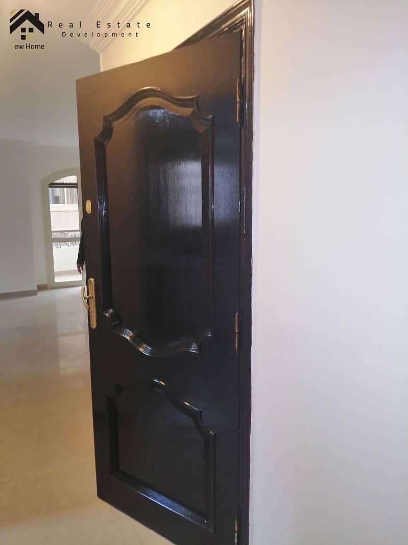 9 WhatsApp Image 2025-10-21 at 16.24. 26_3f14fd7c. jpg