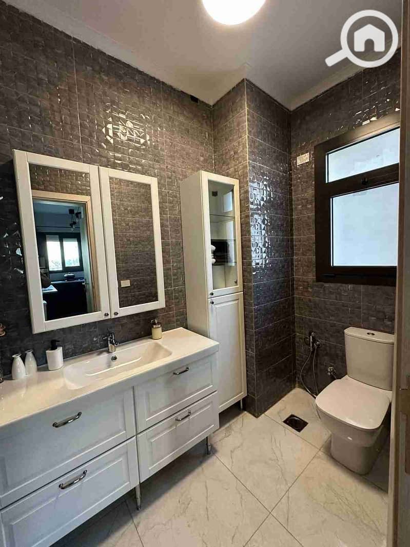 8 IMG-20251120-WA0054(1). jpg