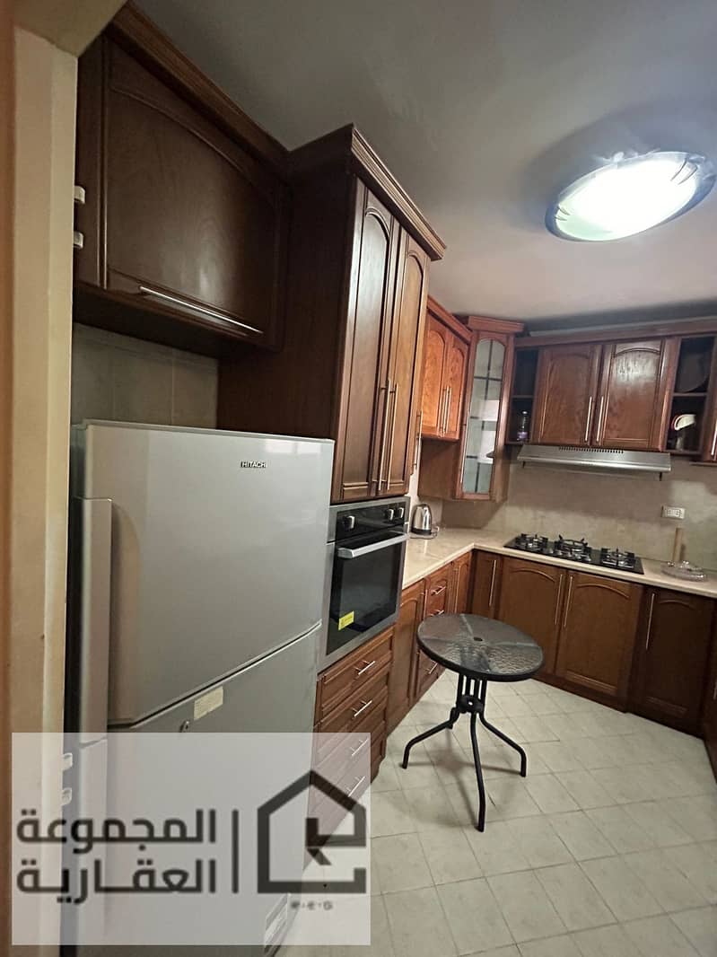 5 c2f871cd-686c-4747-bdf6-3484cfaba72f. jpg