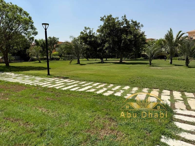 2 587695527_834267976016767_7050929612213623880_n. jpg