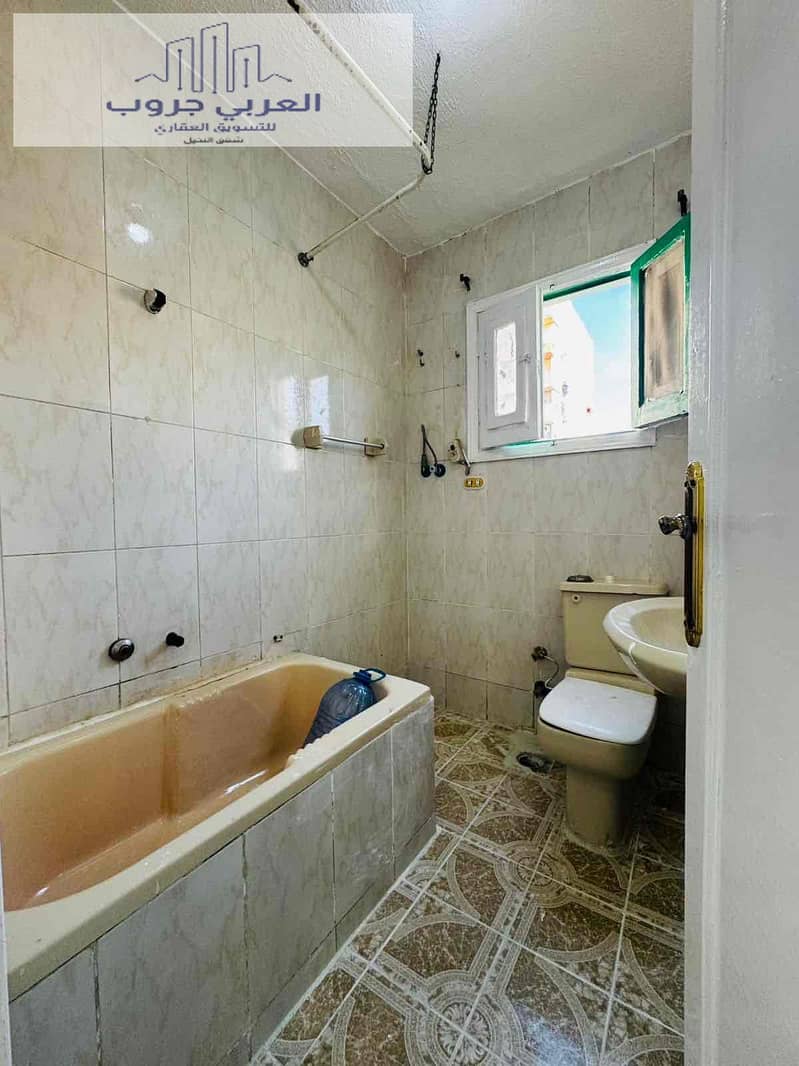 18 c64960a2-d783-4677-a5ae-f1265fa96c00. jpg