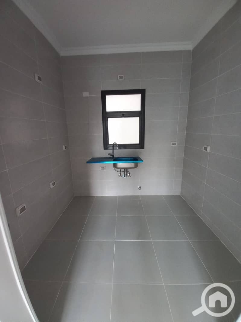 6 530929863_1477113243365986_8355432601082704143_n. jpg