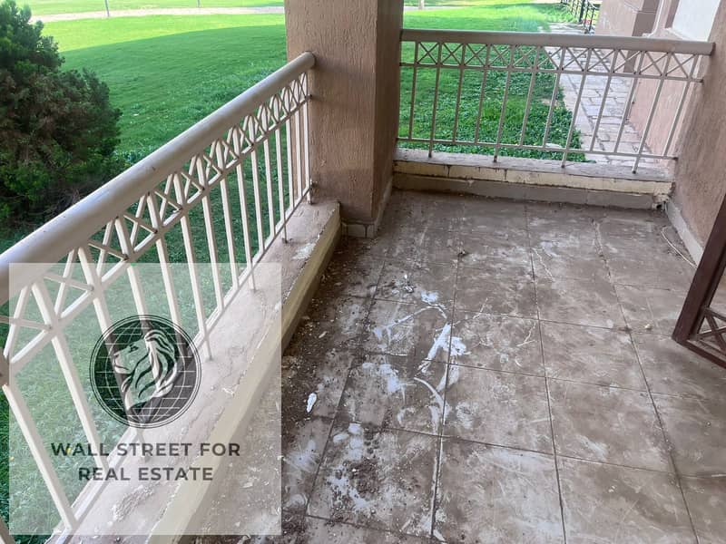 10 WhatsApp Image 2025-11-21 at 04.13. 33_03869997. jpg