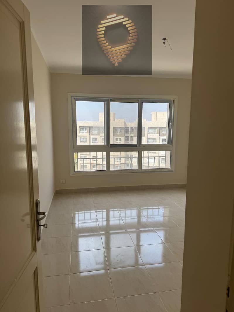 2 WhatsApp Image 2025-06-04 at 18.49. 36_a8013175. jpg