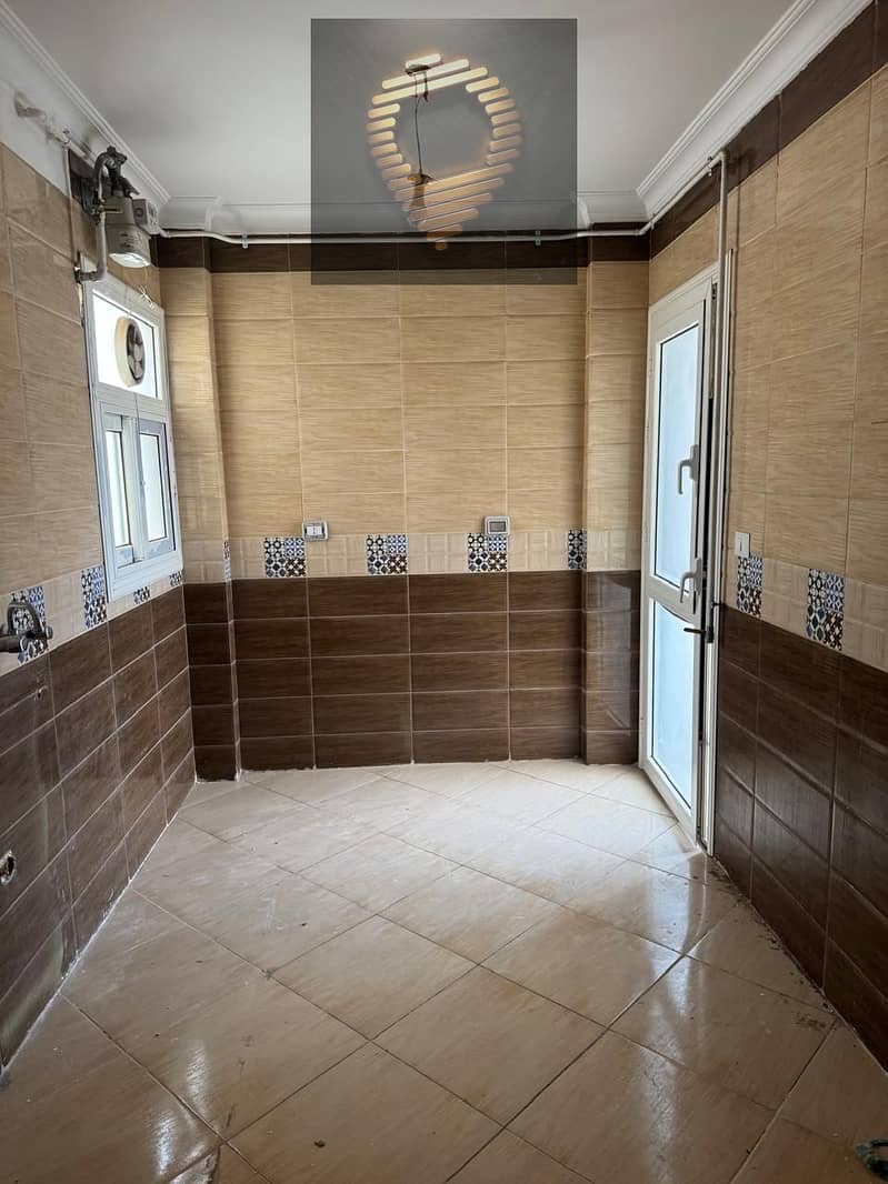 8 WhatsApp Image 2025-06-04 at 18.49. 29_019103f8. jpg