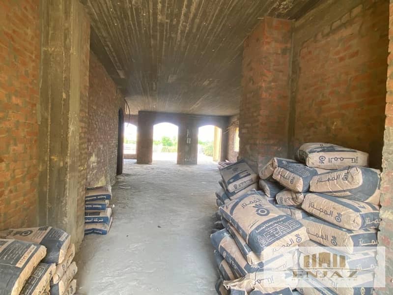 6 6f248e80-809f-4e82-958e-5bc2e21152d0. jpg