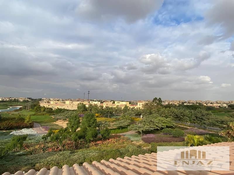 8 5e692260-5e04-44a9-bcf4-f9a725e1a0e2. jpg