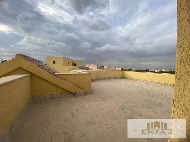 14 971907da-6525-4229-bc06-ff57eb3db9e9. jpg