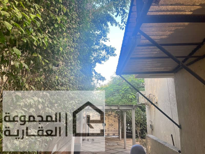 2 e674c00d-507e-4c4f-a750-cca813e342e6. jpg