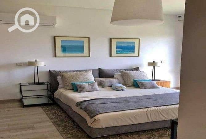 3 4868002-69bb7o. jpg