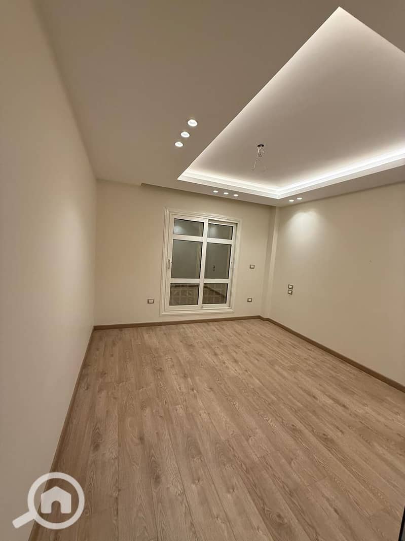 7 b201b70d-cef4-4141-be8d-22749b765a60. jpg