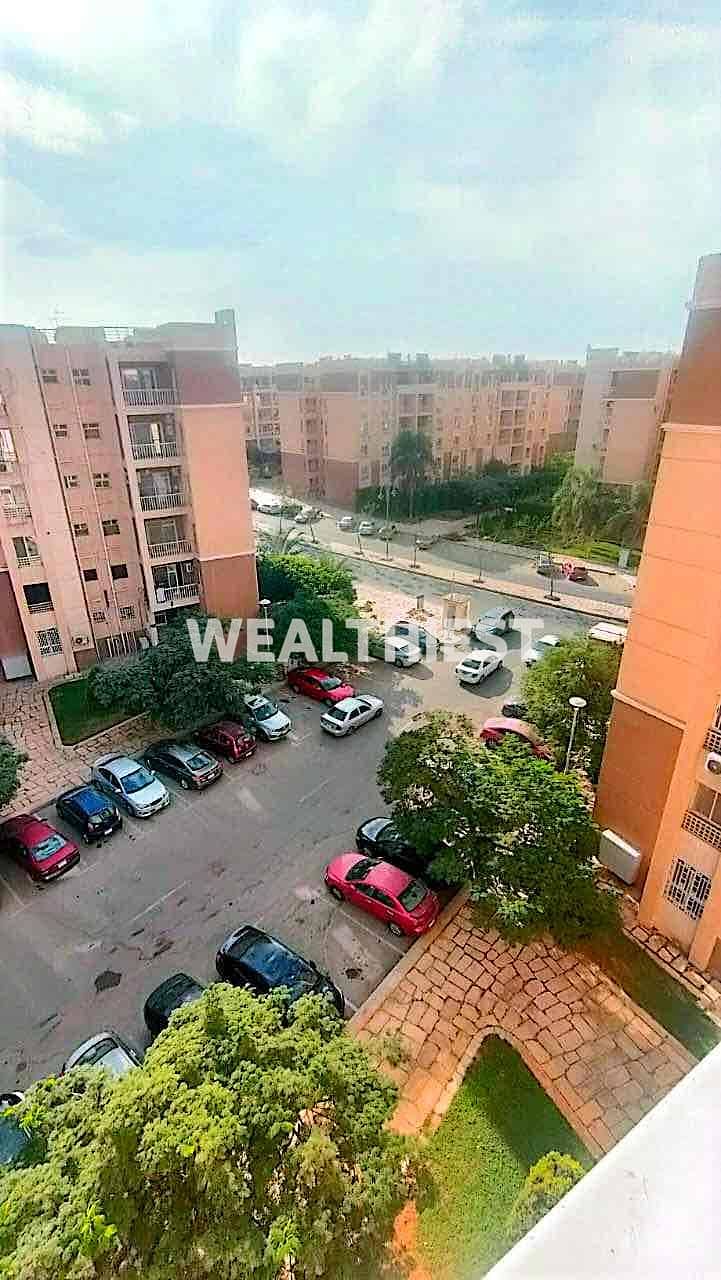 2 68d0f396-bb32-4452-bbe2-4824c23efc5c. jpg