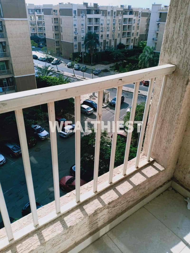 3 2f678a33-a9ce-4946-9a5a-e23e8c7e9eb8. jpg