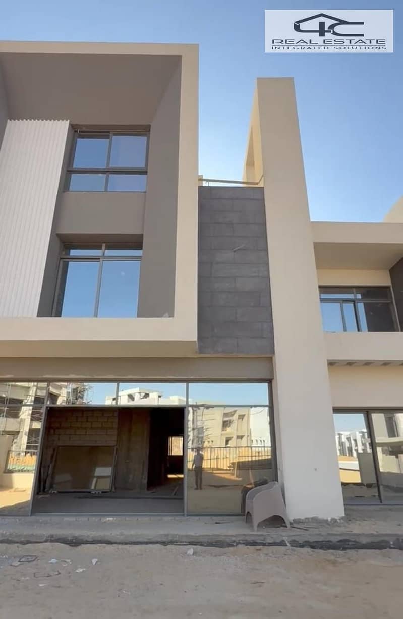 5 WhatsApp Image 2025-11-06 at 10.11. 09 AM. jpeg