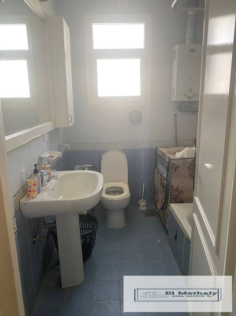 6 a261a0ac-36dc-43cc-90ef-8e5db37dd96d. jpg