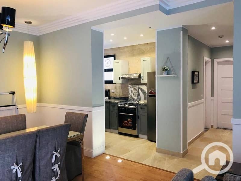 5 b7cfa27f-ecb7-4ed0-b489-7f93ef4d29fa. jpeg