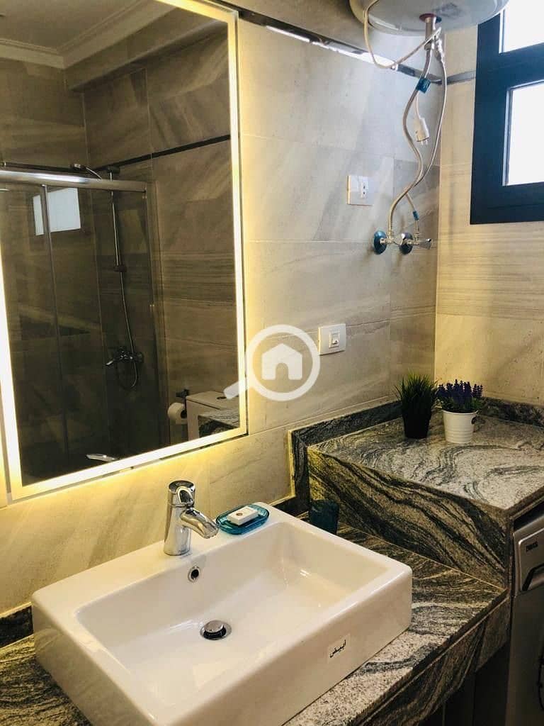 6 aa63fed4-0083-44d0-8ba3-1492552a6b4e. jpeg