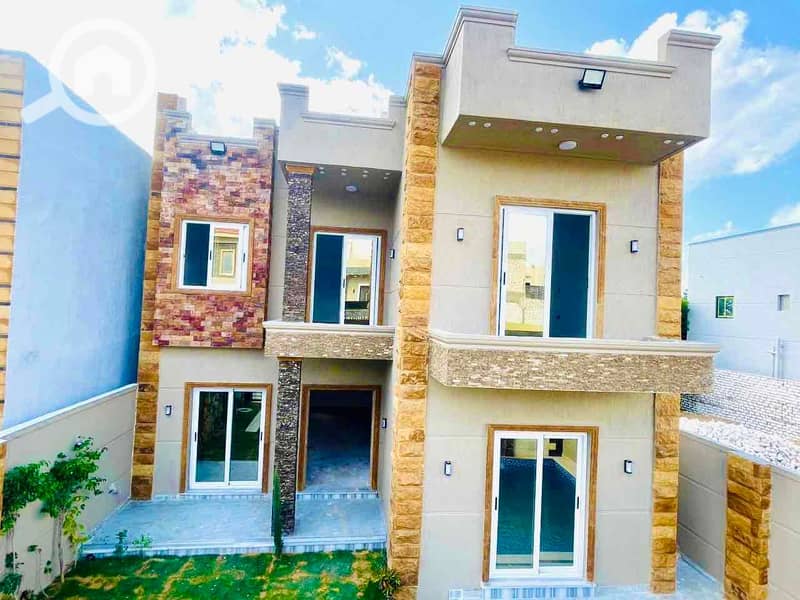 4 c2ef3c5d-4635-484b-be2c-7c88f927266b. jpg