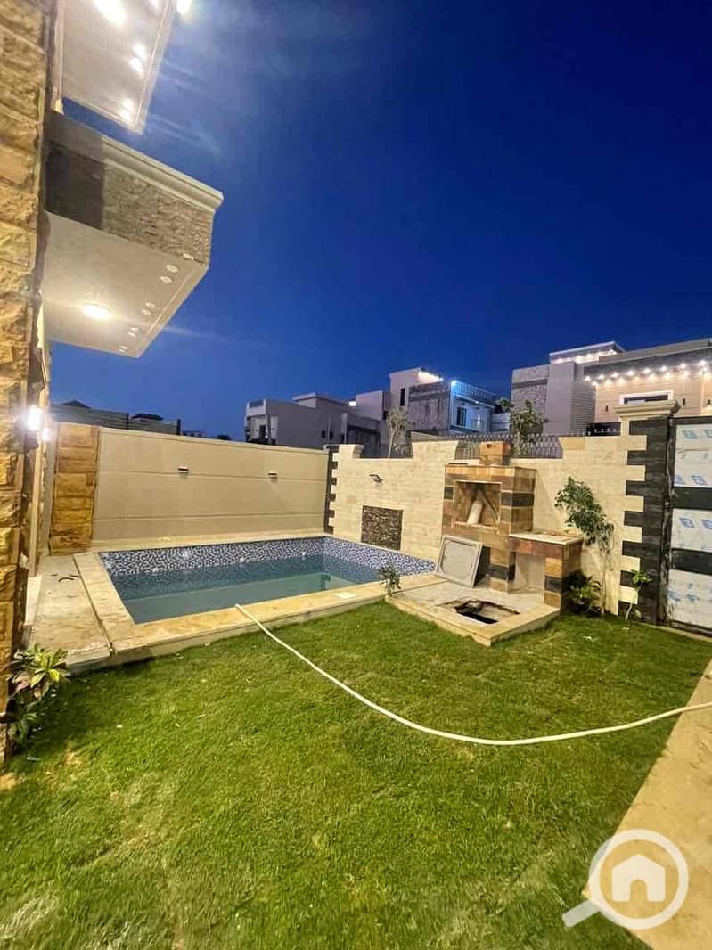 11 6fca1168-643c-45a0-97ec-6ee59d36c919. jpg