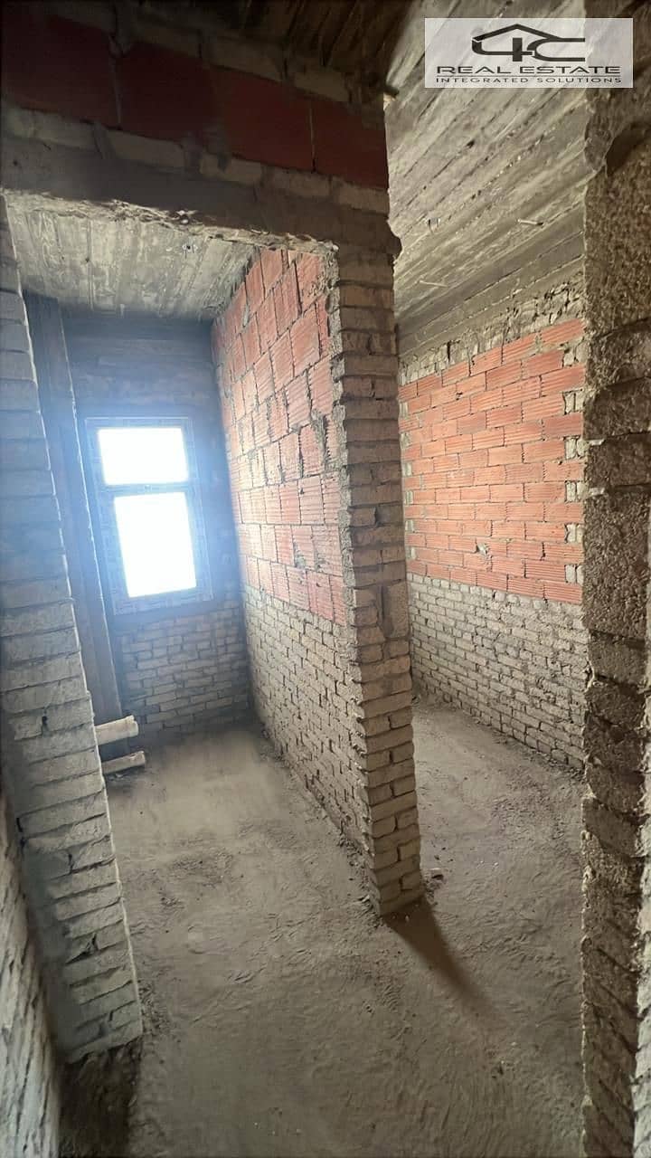 8 WhatsApp Image 2025-11-21 at 1.32. 28 PM. jpeg