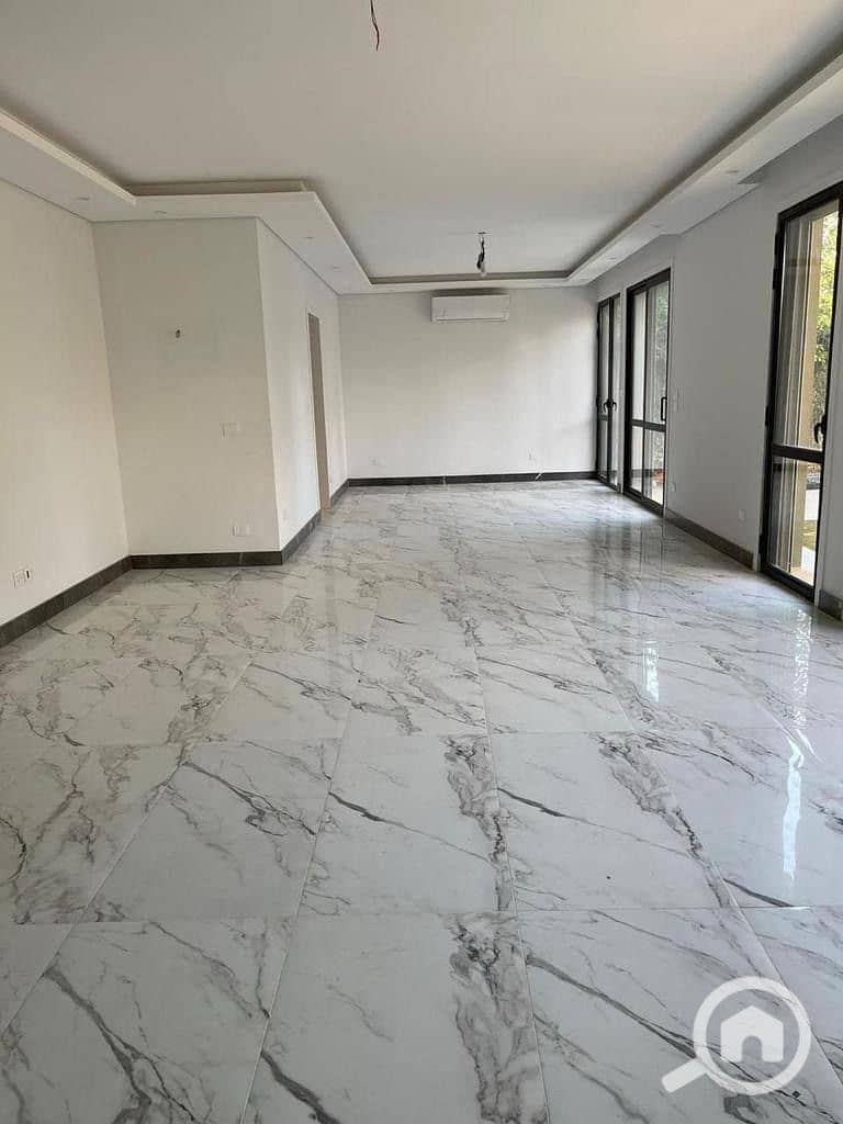 4 448fb582-5f4a-4bab-a307-e95db491aee9. jpeg