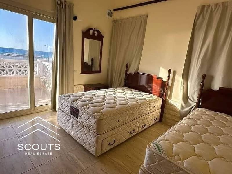 3 046e6a1b-0b37-4f0e-ac88-eddf977a9bba. jpg