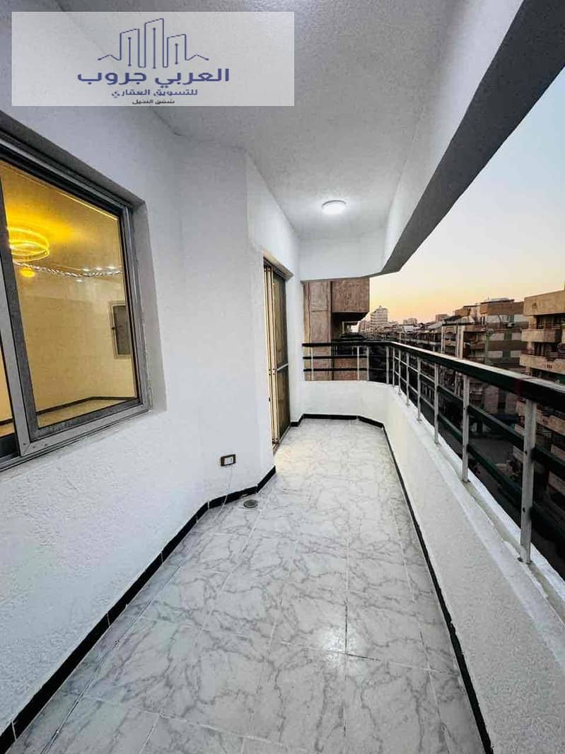 4 2d98e55c-c37d-40d4-b206-cc28dd7c0762. jpg