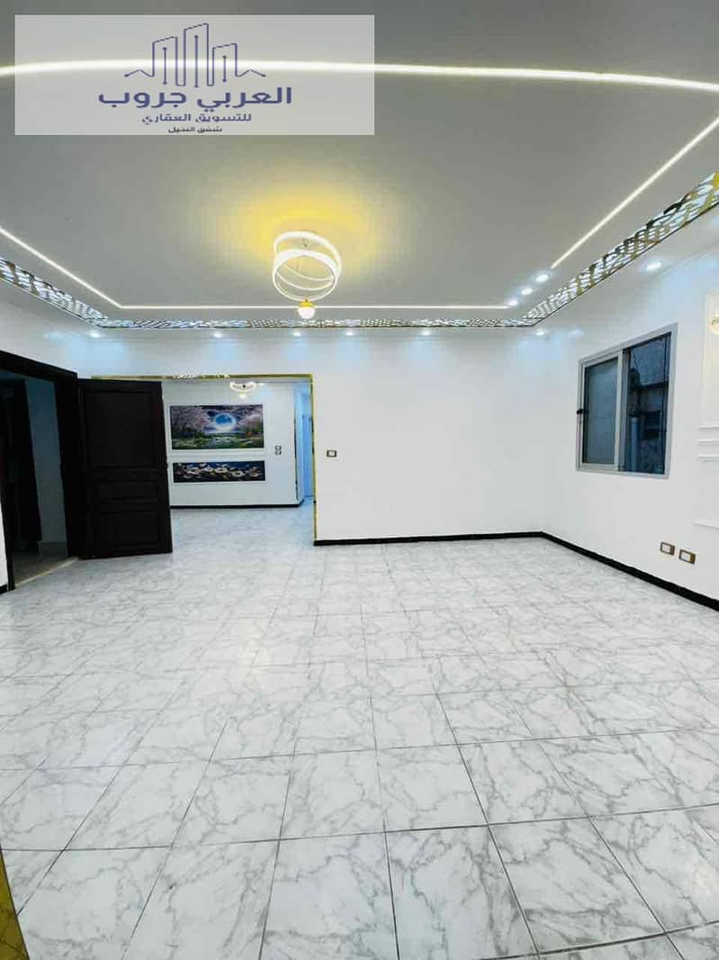 6 7c827e56-a2be-4bf9-a6fb-4949a03c34b4. jpg