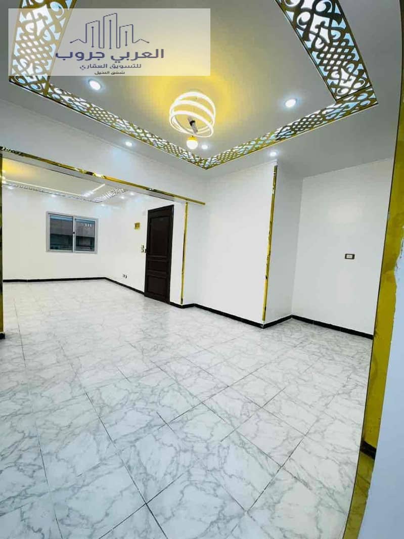 13 231e3eff-8ca7-4fa8-97d2-a60fe61547ac. jpg