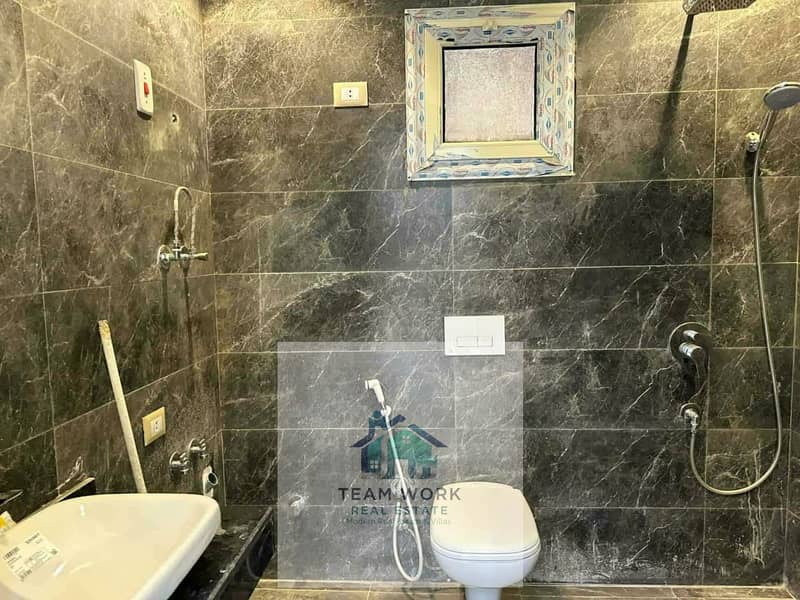 6 WhatsApp Image 2025-11-21 at 4.07. 17 PM. jpeg